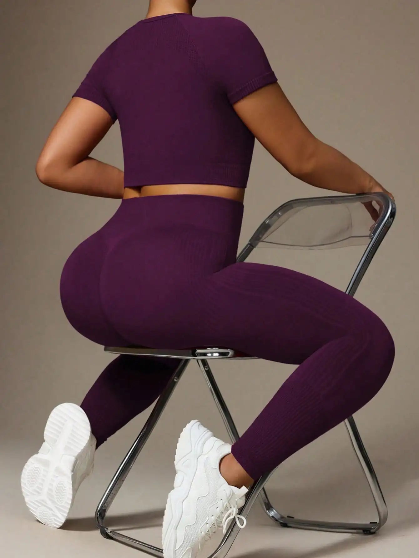 Ribbed Workout Set With Crop Top And High Waisted Leggings